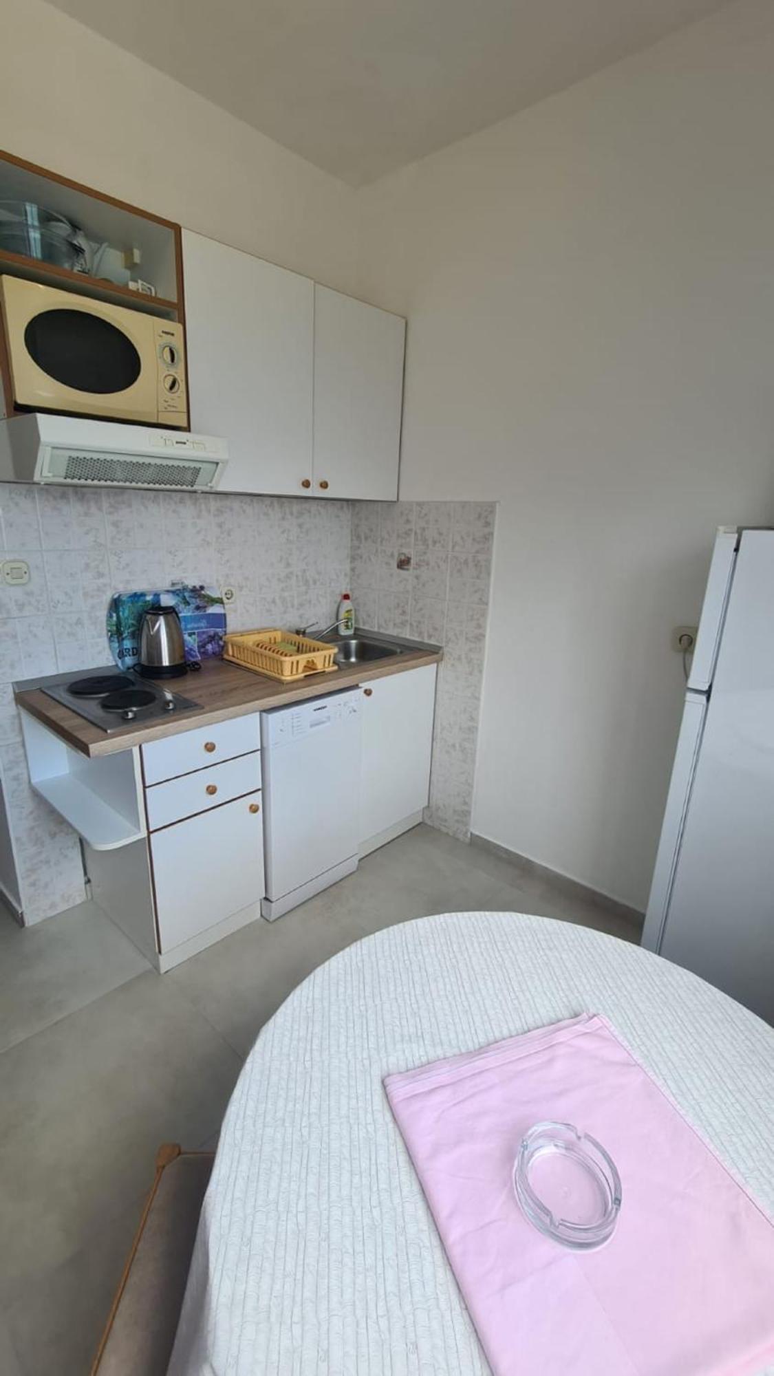 Apartments Pansion Franka Brist Exterior foto
